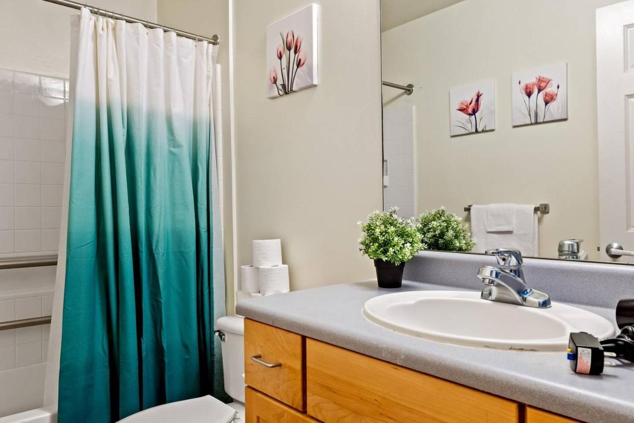 Trifecta Historic Brick 2Br Getaway Superhost Leilighet Durham Eksteriør bilde
