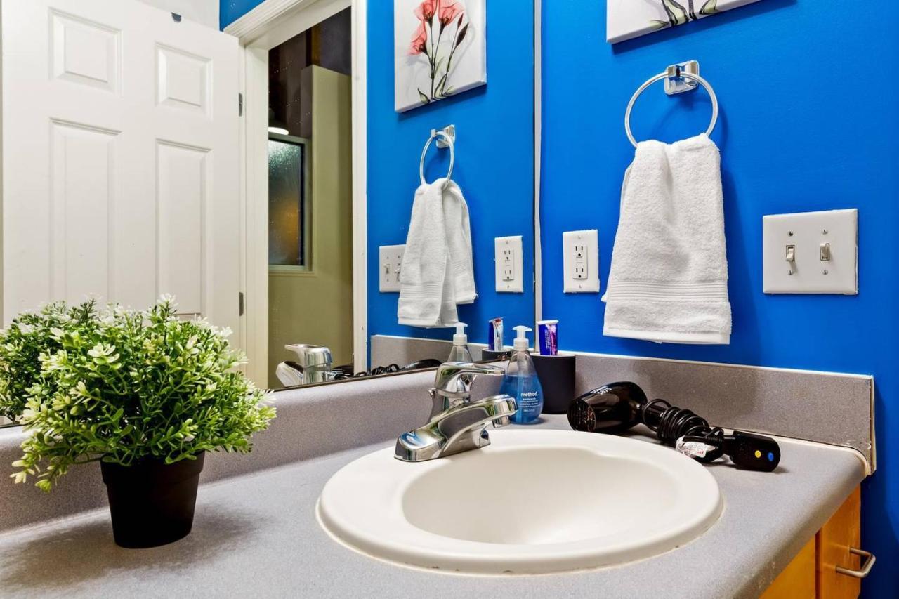 Trifecta Historic Brick 2Br Getaway Superhost Leilighet Durham Eksteriør bilde